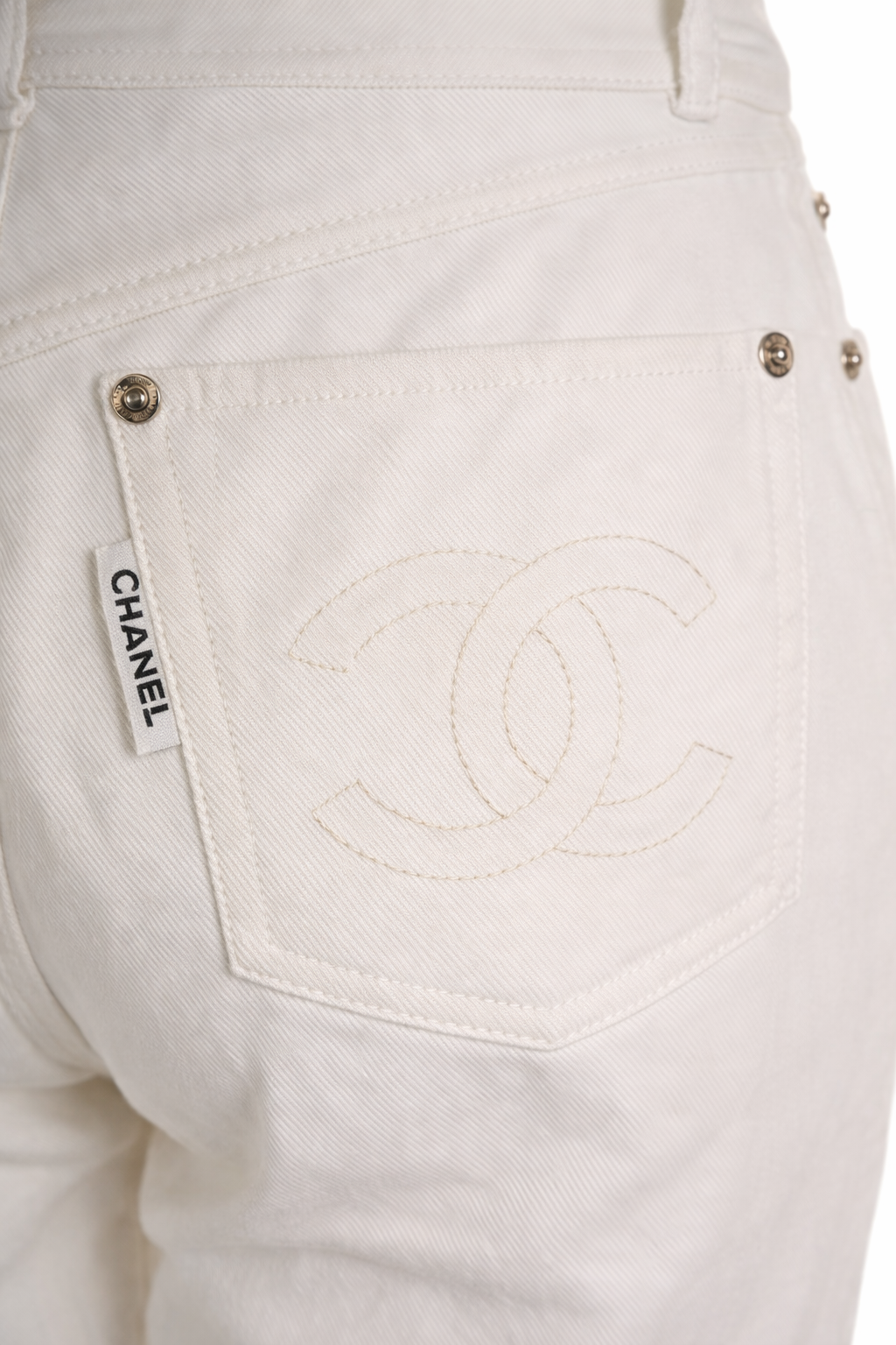 CHANEL 1996 VINTAGE WHITE DENIM JEANS