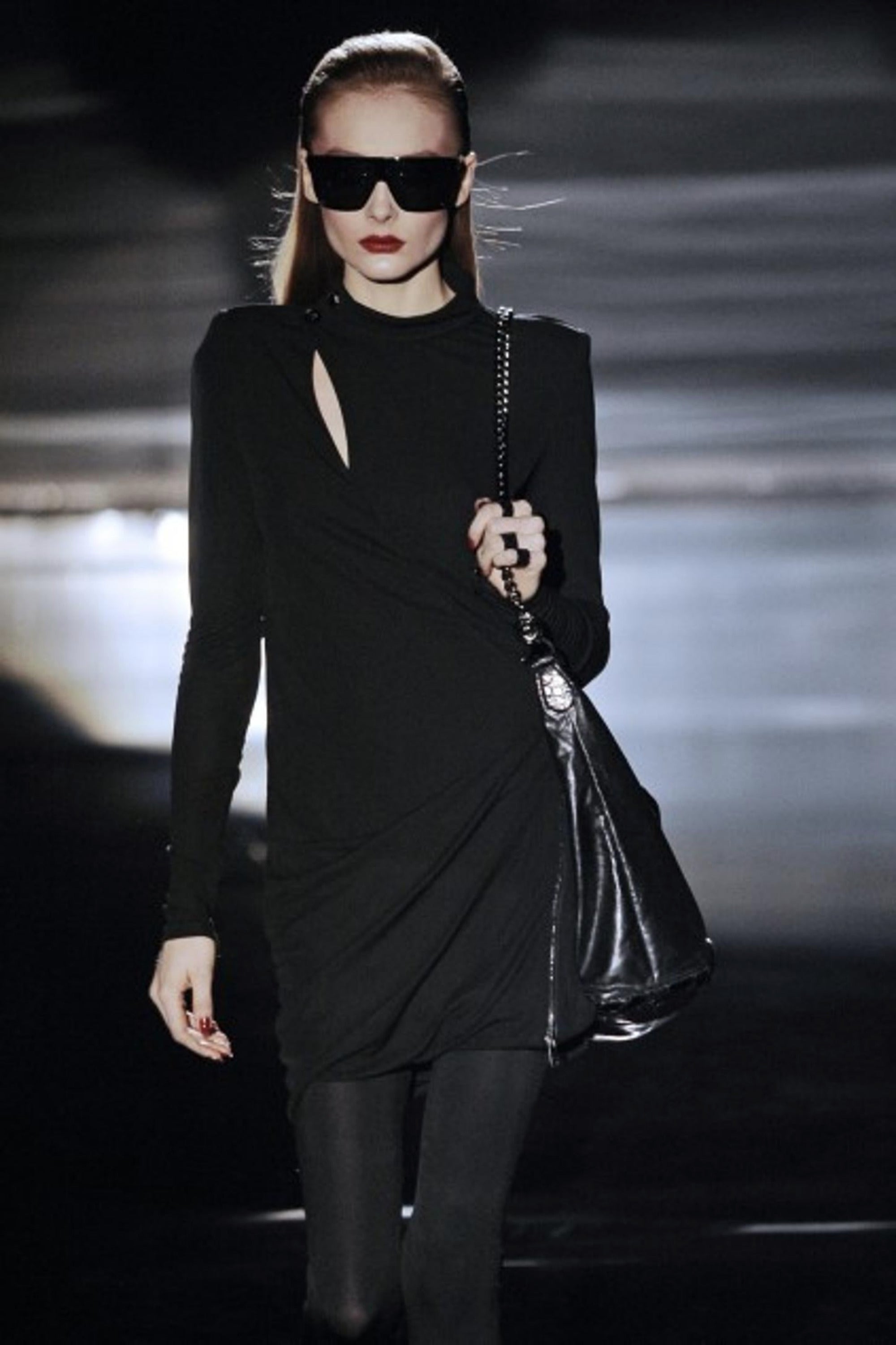 GUCCI F/W 2009 RUNWAY ZIP CUT-OUT DRESS — BLACK